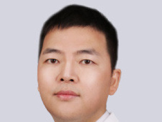 陈伟