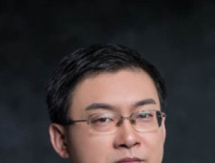黄江泊