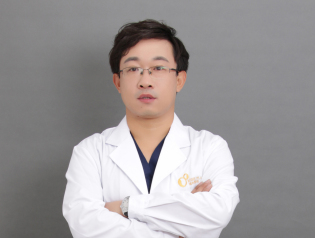 杨柠泽