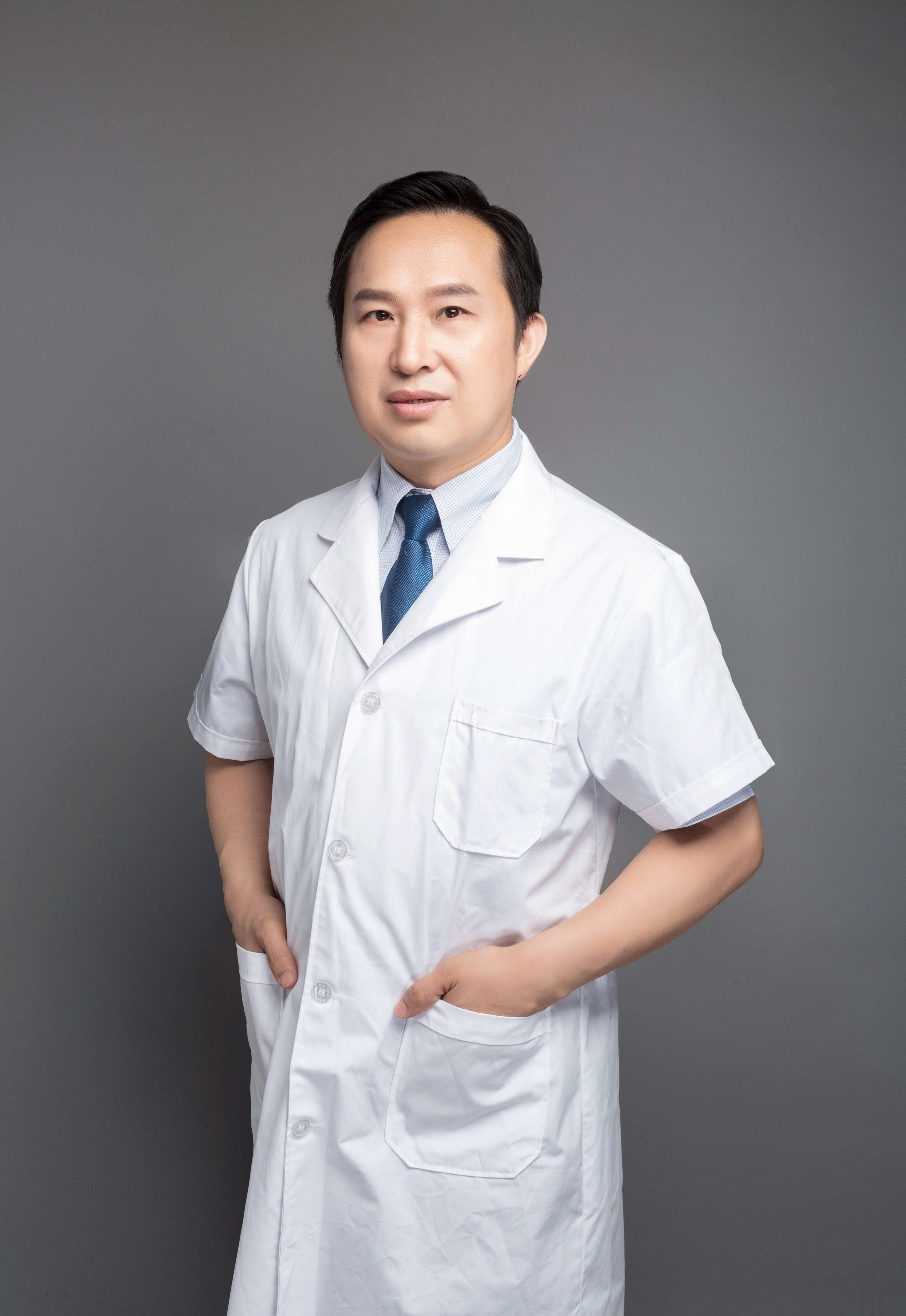 李峰