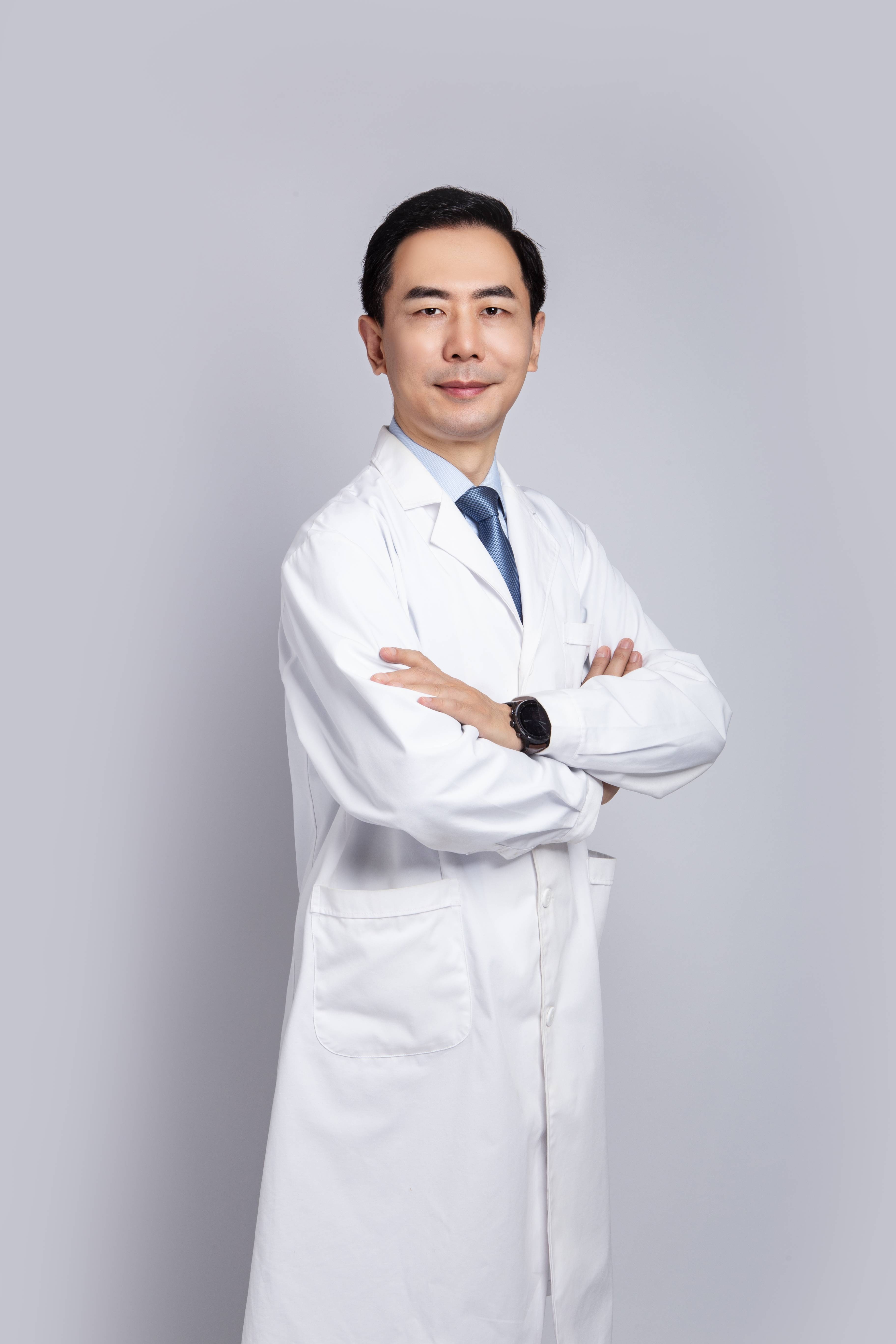 吕纲