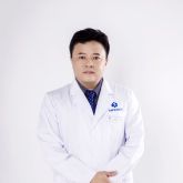 刘歆-医生头像