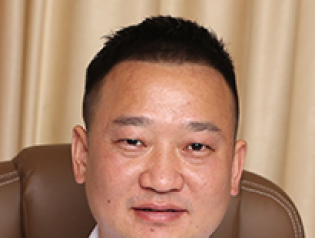黄兴勇