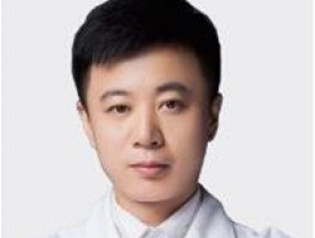 张哲