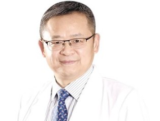 王健