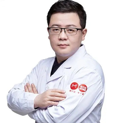 普潇