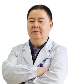 燕振國-醫(yī)生頭像