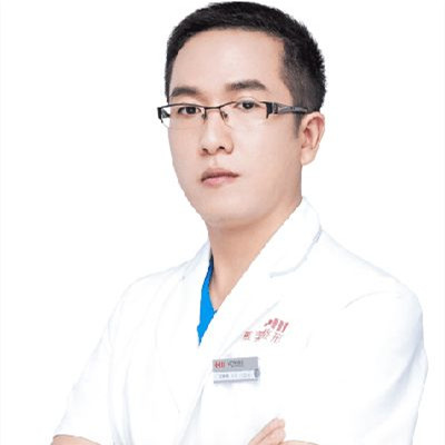 王健华-医生头像