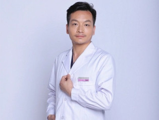 杨智伟