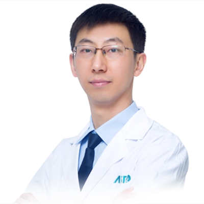 李弼伟