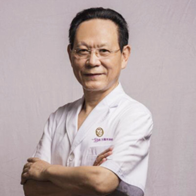 黄金振
