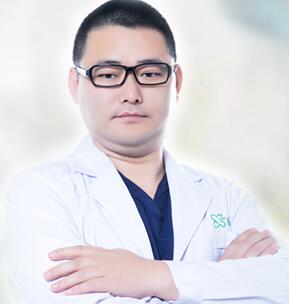 贺宇