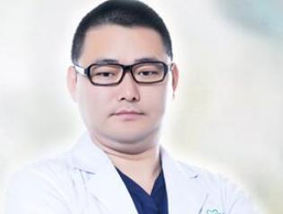 贺宇