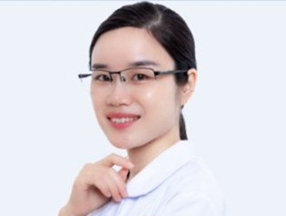 李雪琴