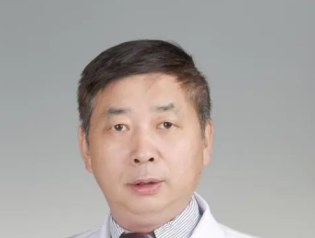 邱平