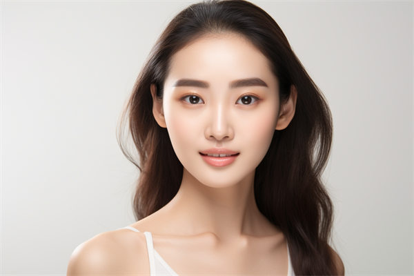 成都玻尿酸填充面颊医师TOP5榜单揭晓：精选排名前五医生！
