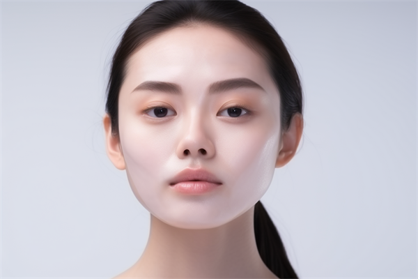 西宁隆胸医生哪家强？医生价格大揭秘！