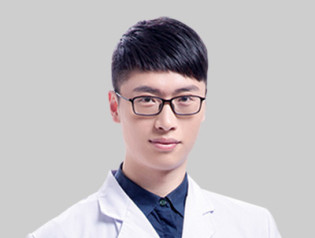 吴灏铭