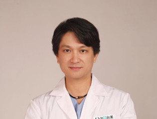 庄坚文