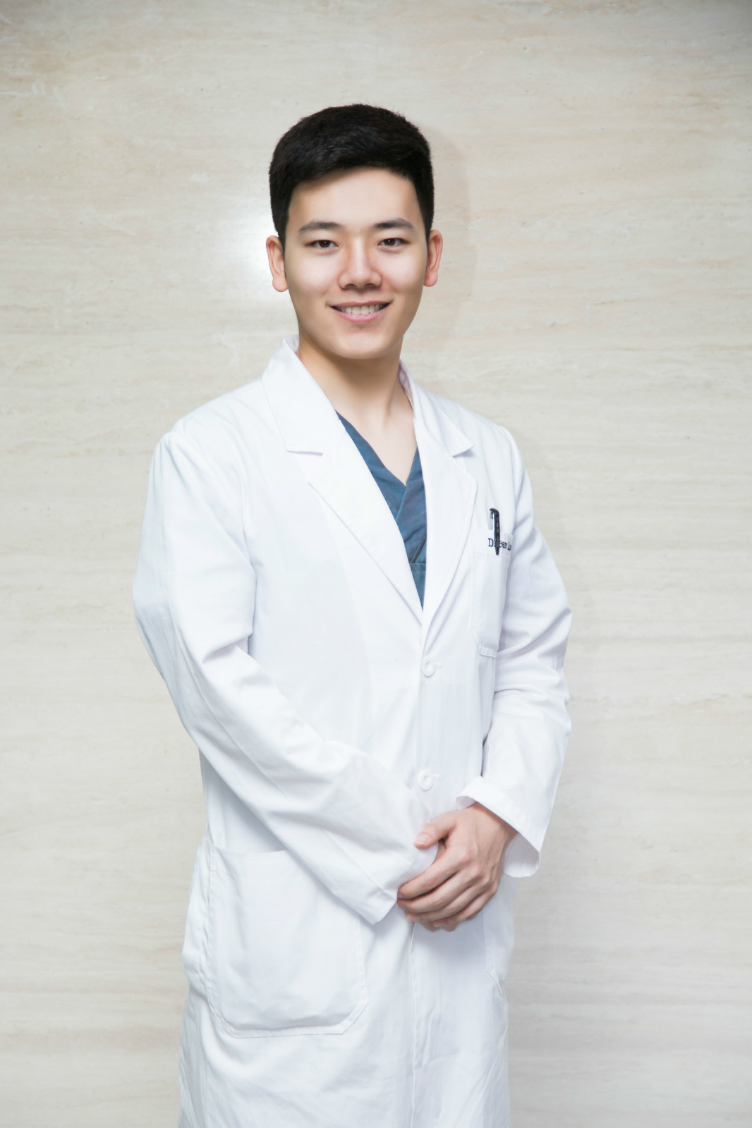 杨微