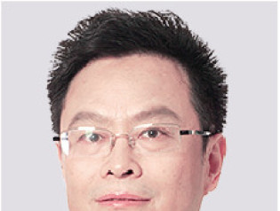 王加凌