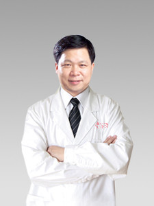 李雯
