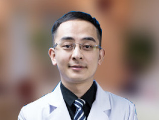 李鑫