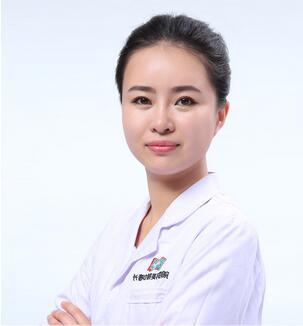 王纳