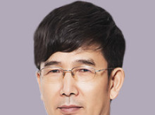 朴光哲-医生头像