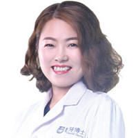 周红伟