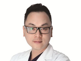 张震东